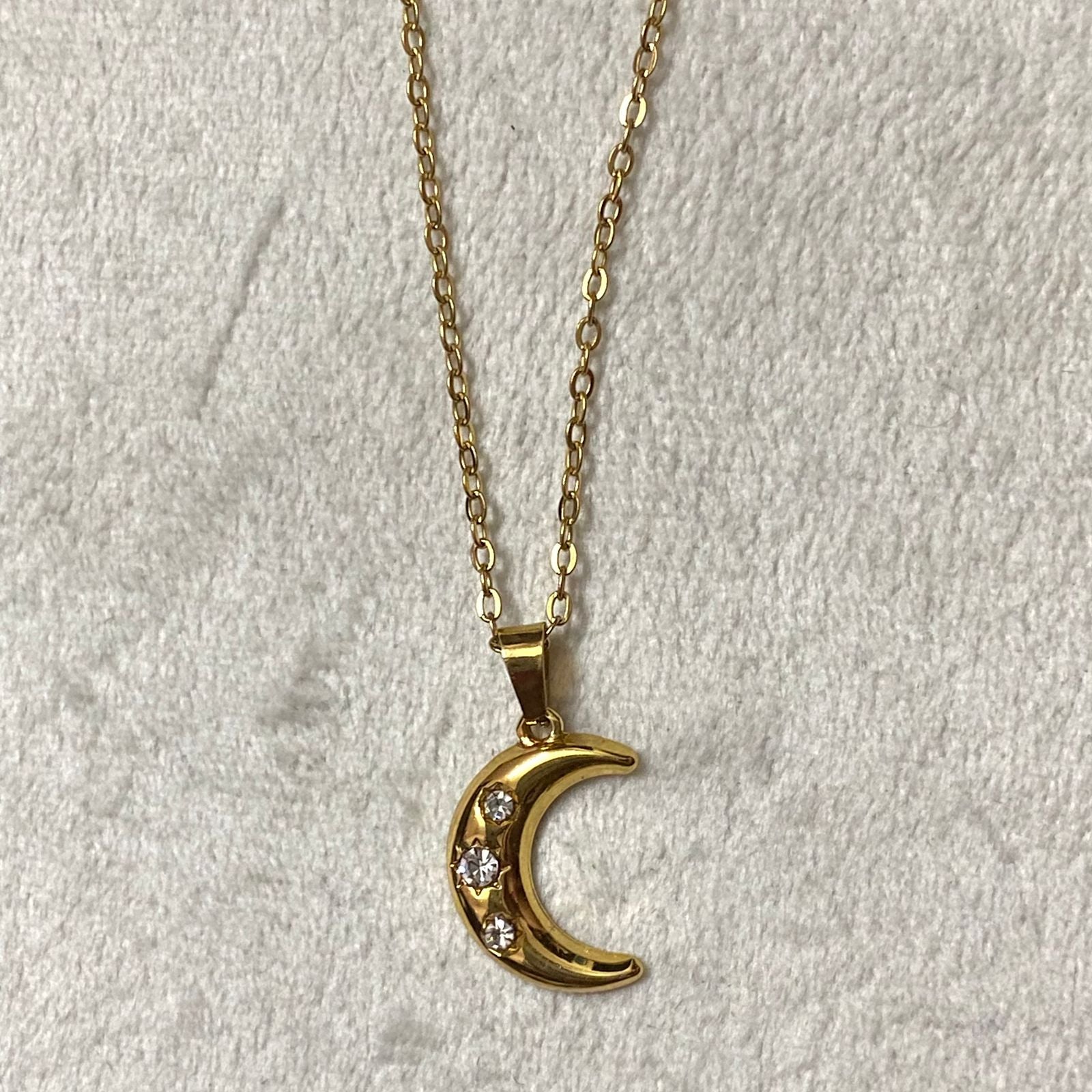 Moon Minimal Necklace