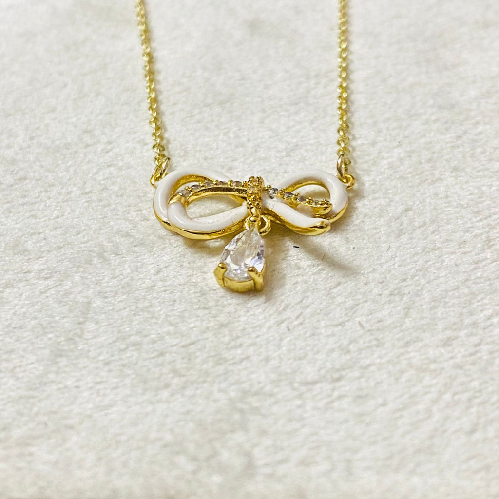 White Bow Minimal Necklace