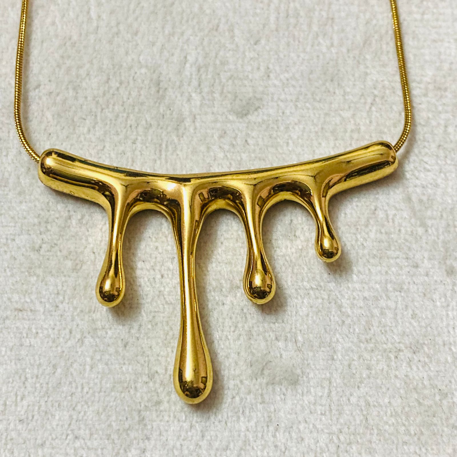 Trendy Waterproof Gold Pendant Necklace | Anti-Tarnish Stainless Steel