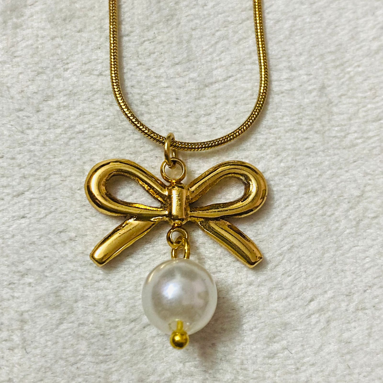 Bow Anti Tarnish Necklace